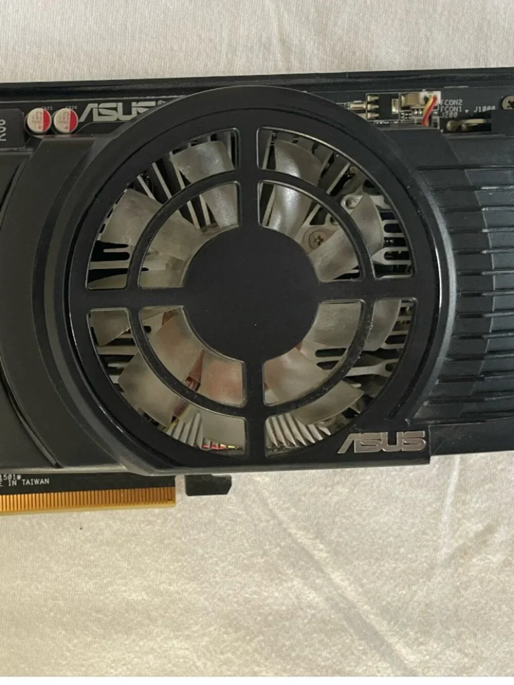 ASUS ATI Radeon HD 5770 Graphics Card